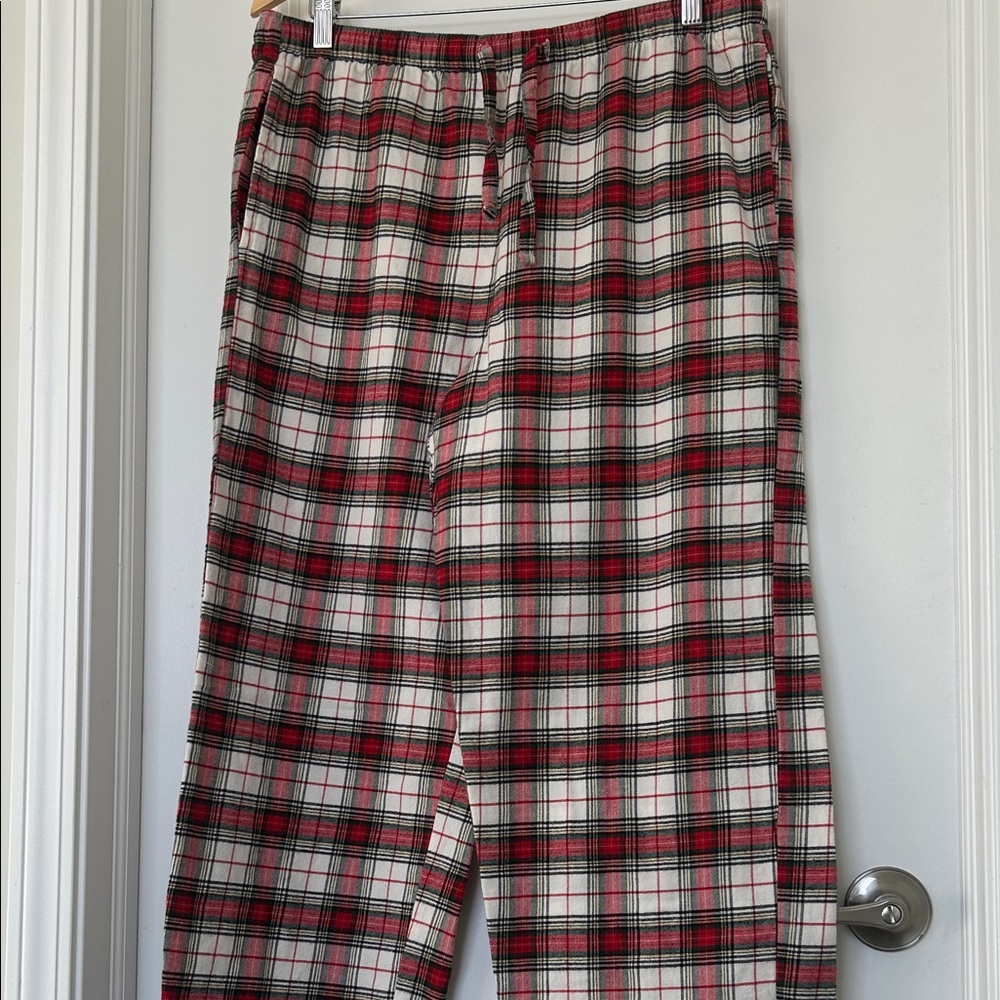 Womens GapBody red plaid flannel pants WITH POCKETS